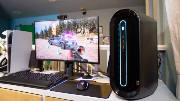 Alienware Aurora R10 Review front