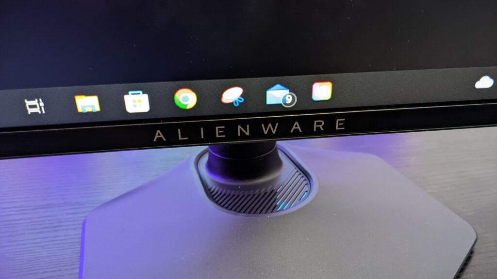 Alienware AW2523HF Review design